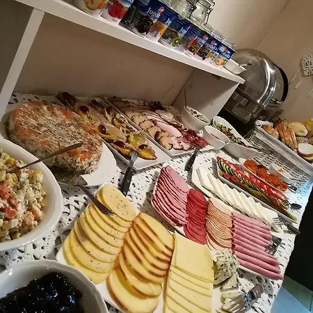 Eskapada Oda ve Kahvaltı 3*